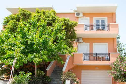 Poseidon Studios & Apartments Palaiochora Exterior foto